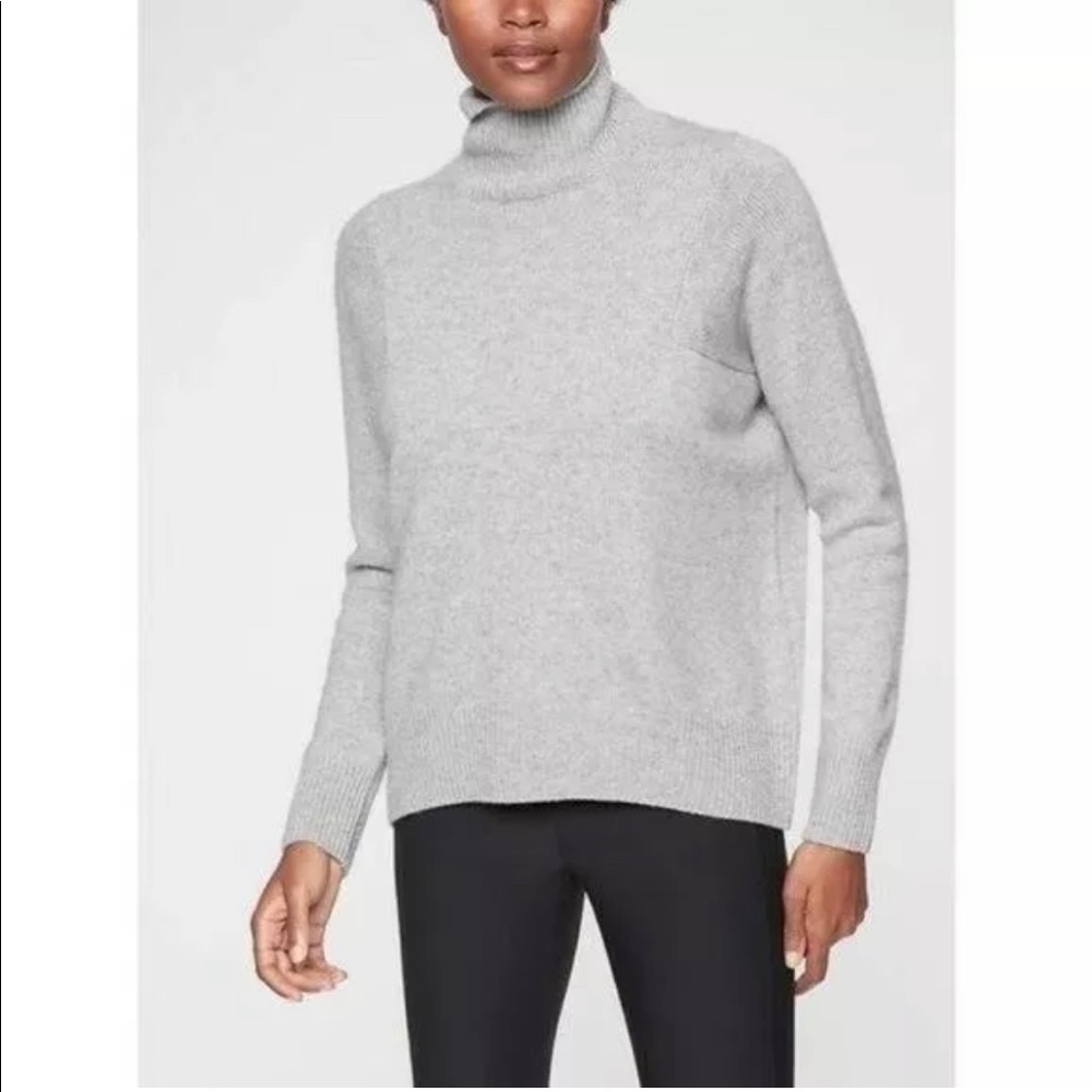 Athleta Bedford Wool Cashmere Turtleneck Sweater (Light Grey Heather)